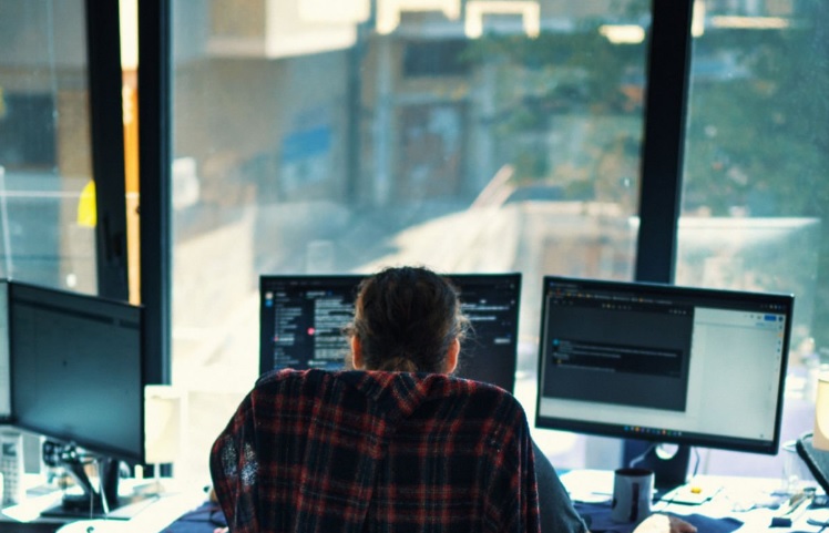 Jak przebiega analiza środowiska przed wdrożeniem Exchange?