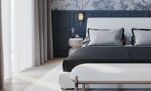 Gdzie najlepiej ustawić łóżka w małych pomieszczeniach, by zachować funkcjonalny układ?